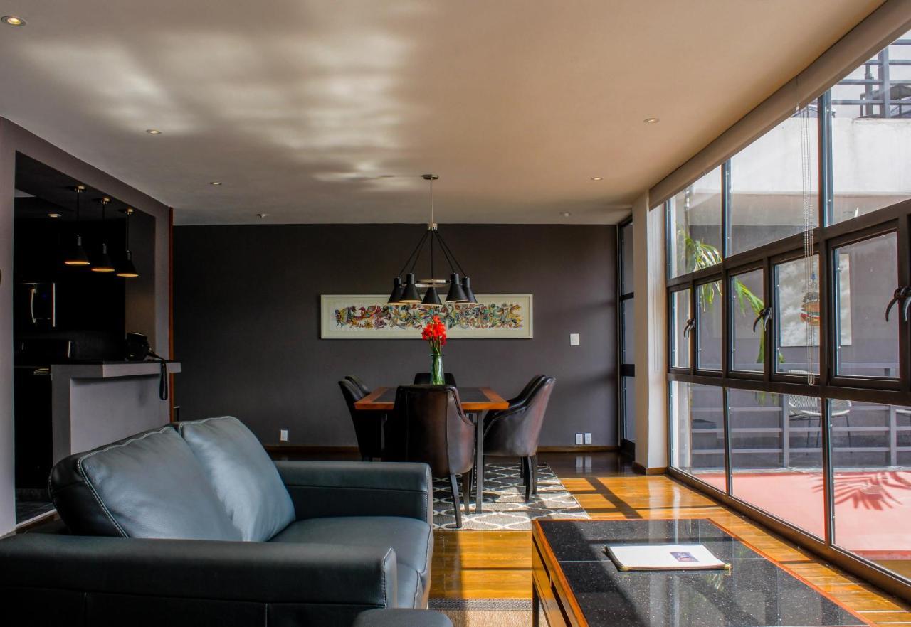 The Red Tree House Bed & Breakfast Mexico City