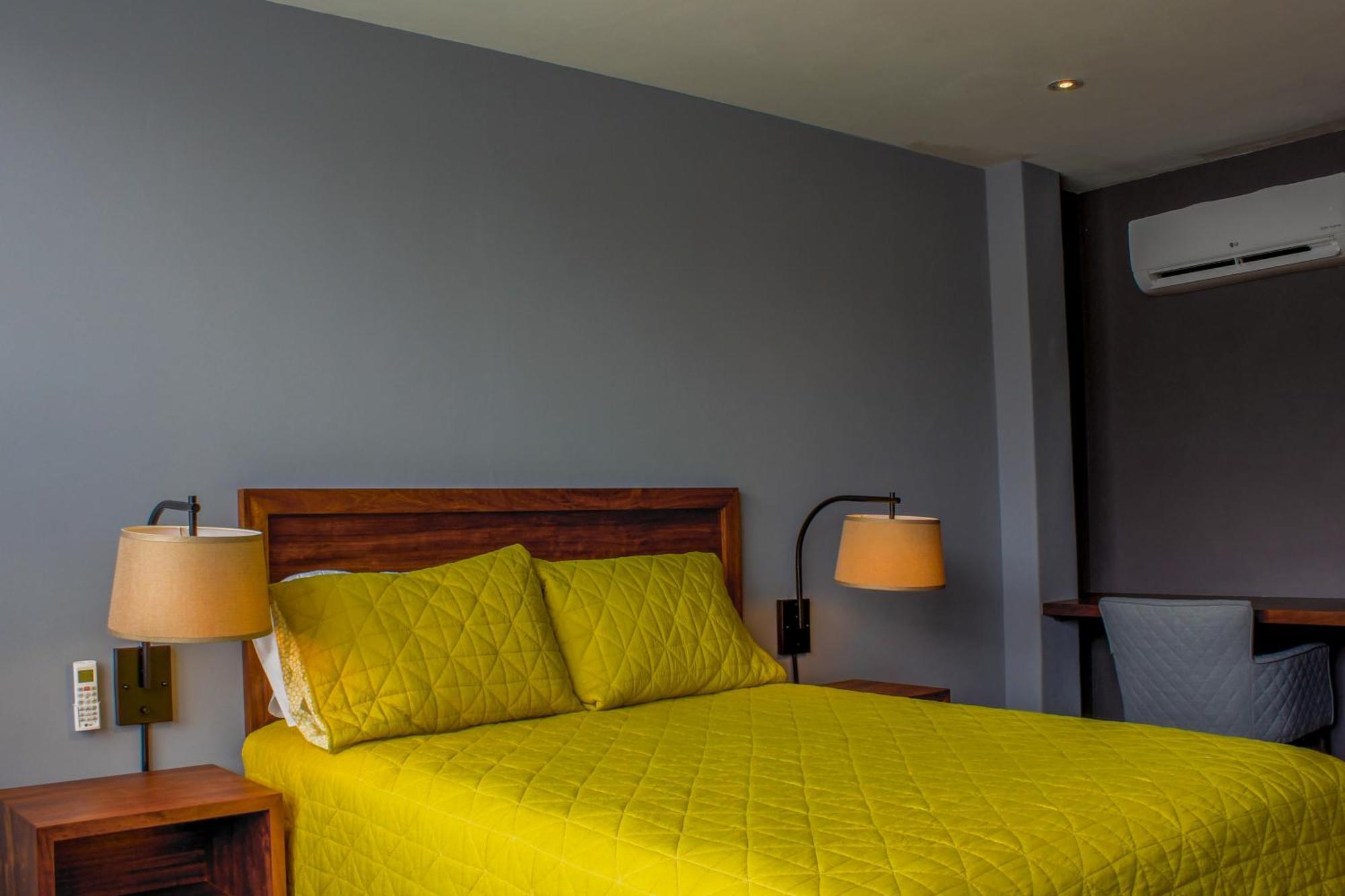 The Red Tree House Bed & Breakfast Mexico City